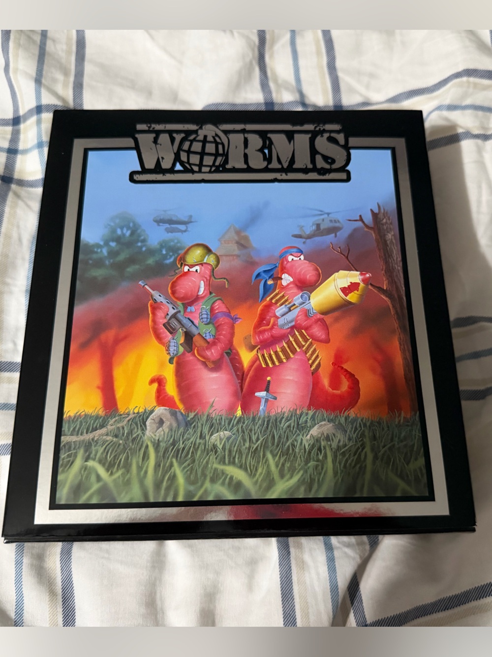 Worms Gameboy (pink) + worms genesis